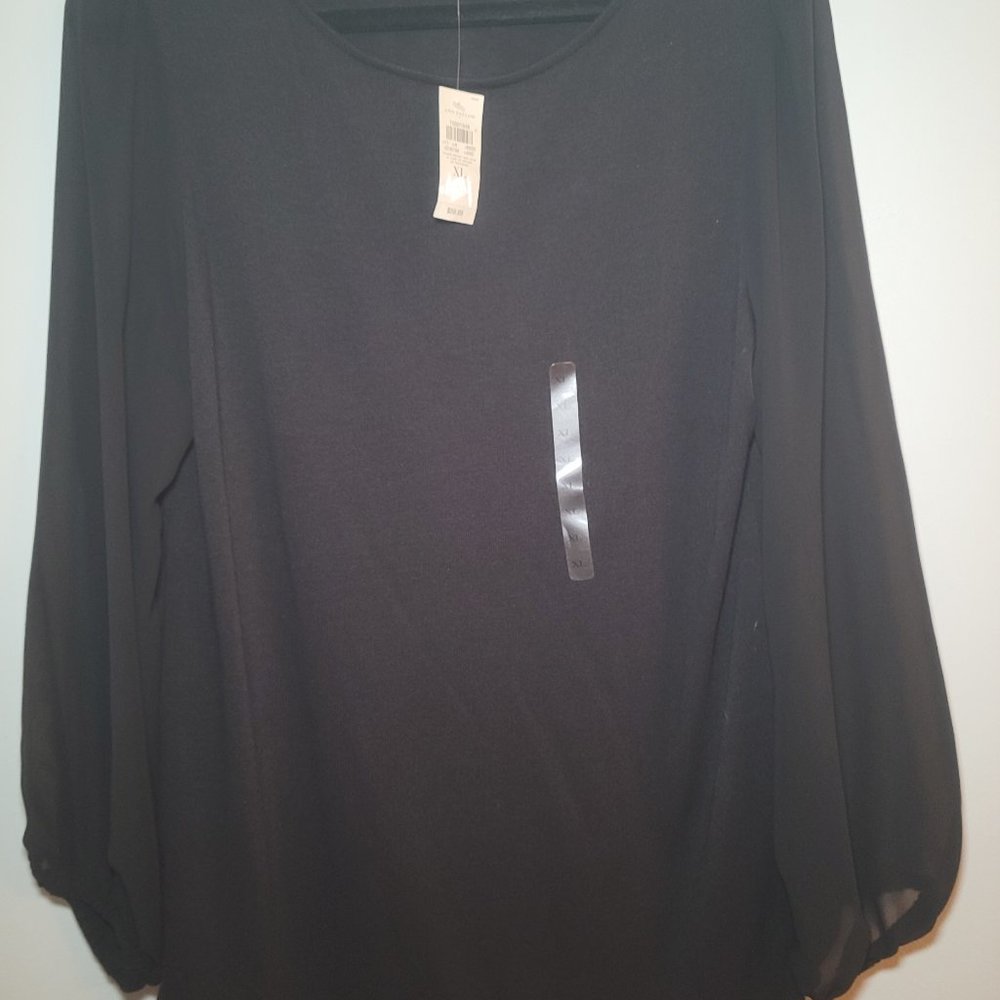 Ann Taylor Top (NWT)